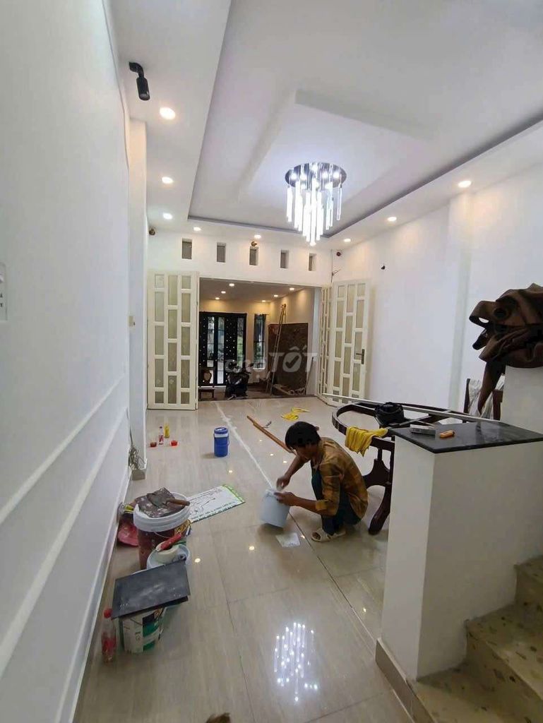 4 X 19M NHÀ MẶT TIỀN ĐƯỜNG KINH DOANH