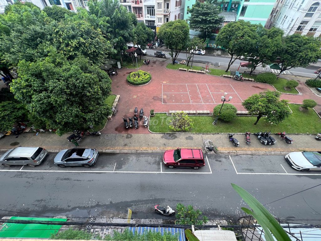 Căn Hộ Dịch Vụ, 1 PN Riêng Biệt, Ban Công View Công Viên, Ngay CMT8 cách mạng tháng tám, Phường 12, Quận 10, Tp Hồ Chí Minh Quận 10 Tp Hồ Chí Minh