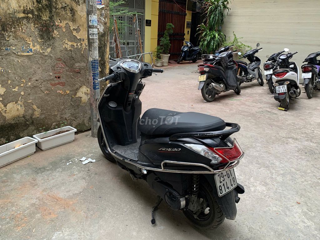 Bán xe Acruzo màu đen 2018, 1 chủ từ đầu ở Hà Nội. Mua bán Xe máy tại Quận Ba Đình Hà Nội được đăng bởi Nguyễn Dũng hình 4