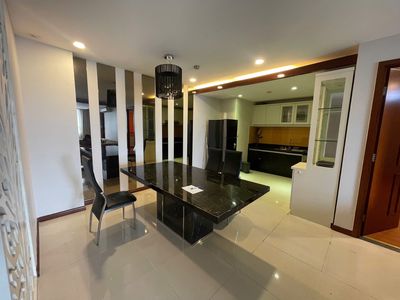 Аренда · 3 комн. · 120 м² · Quận 1, ул. Bến Chương Dương