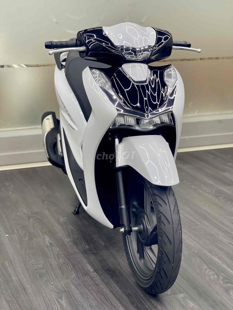 SH 125 CBS 2023 Trắng Bạc Đen 10.000km bstp