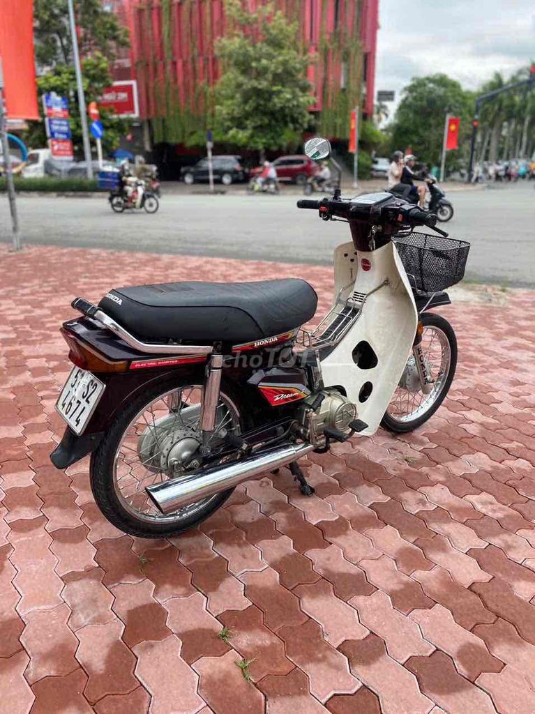 Honda Dream thái 2001,bstp,xe dọn mới đẹp keng. Mua bán Xe máy tại Quận 8 Tp Hồ Chí Minh được đăng bởi Bảo Anh hình 6