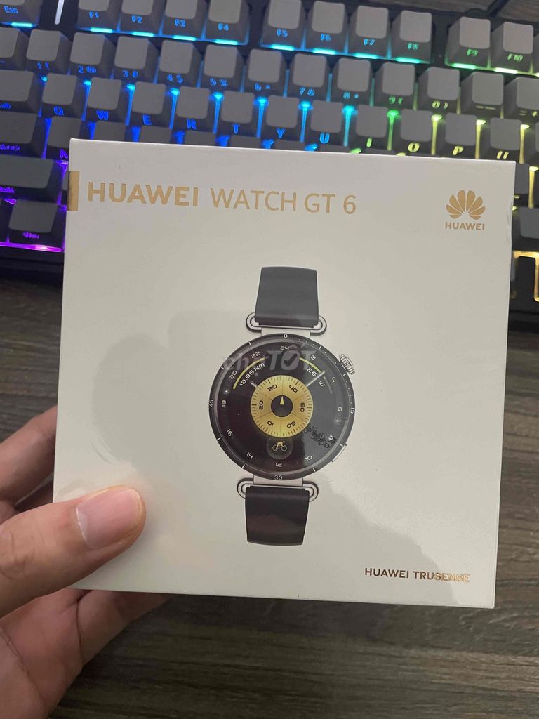Huawei Watch GT 6 Đen 41mm new seal. Mua bán Thiết bị đeo thông minh tại Quận Thanh Xuân Hà Nội được đăng bởi nguyễn thanh tùng hình 1