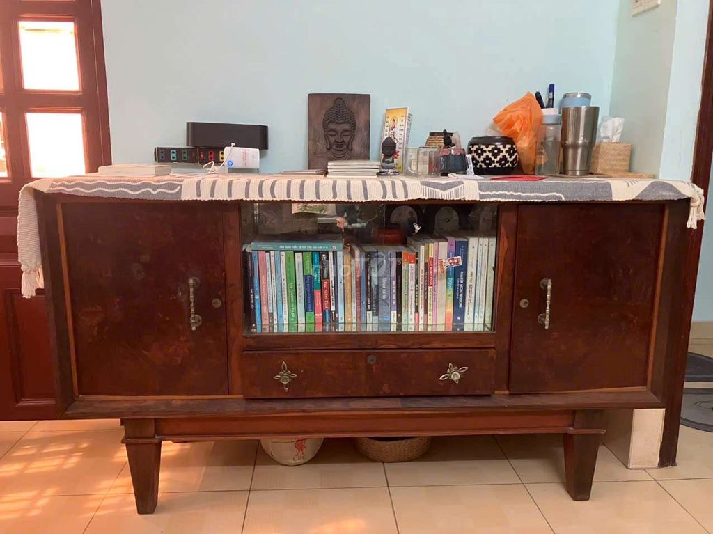 Combo Tủ Ly và Tủ quần áo gỗ tốt cổ điển. Mua bán Tủ, kệ gia đình tại Quận 3 Tp Hồ Chí Minh được đăng bởi Ong Huyên hình 1