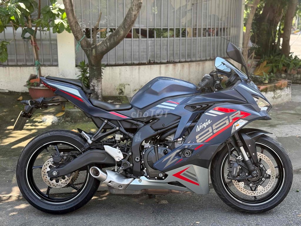 Kawasaki zx25r 2023 1 chủ odo lướt 7k7 chính chủ. Mua bán Xe máy tại Quận 6 Tp Hồ Chí Minh được đăng bởi TanNguyenStore  hình 2