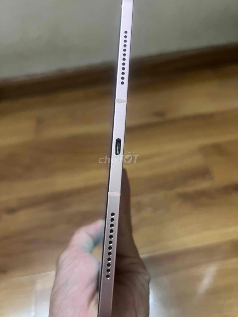 ipad air4 su dung ki khong tray xuoc 99%