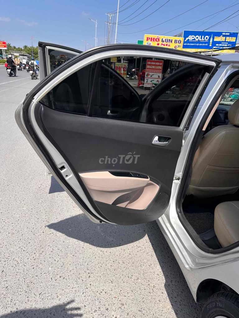 Hyundai Grand i10 2019 1.2 Full MT Bạc. Mua bán Ô tô tại Quận Cái Răng Cần Thơ được đăng bởi ÔTÔ PHÚC SƠN  TP CẦn Thơ  hình 10