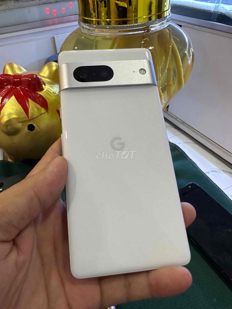 Google Pixel 7 8GB/128GB Trắng. Mua bán Điện thoại tại Thành phố Dĩ An Bình Dương được đăng bởi junstar store hình 1