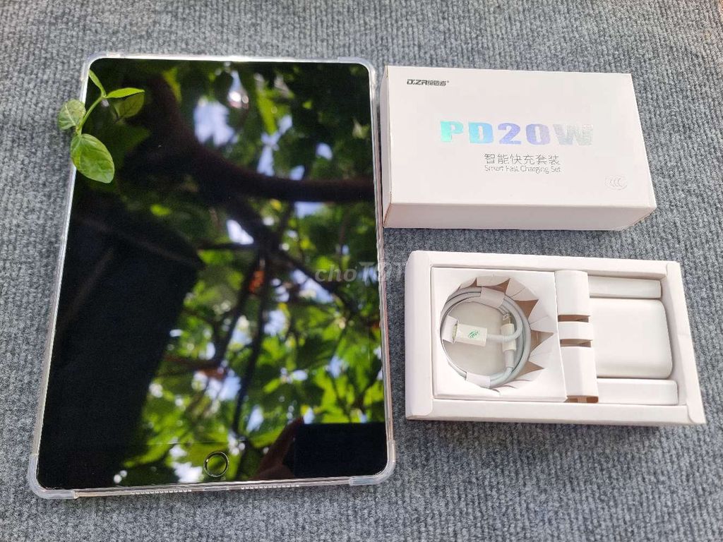 Apple iPad Gen 9 Wifi 64GB Máy zin đẹp. Mua bán Máy tính bảng tại Quận Liên Chiểu Đà Nẵng được đăng bởi Bảo Lâm hình 1