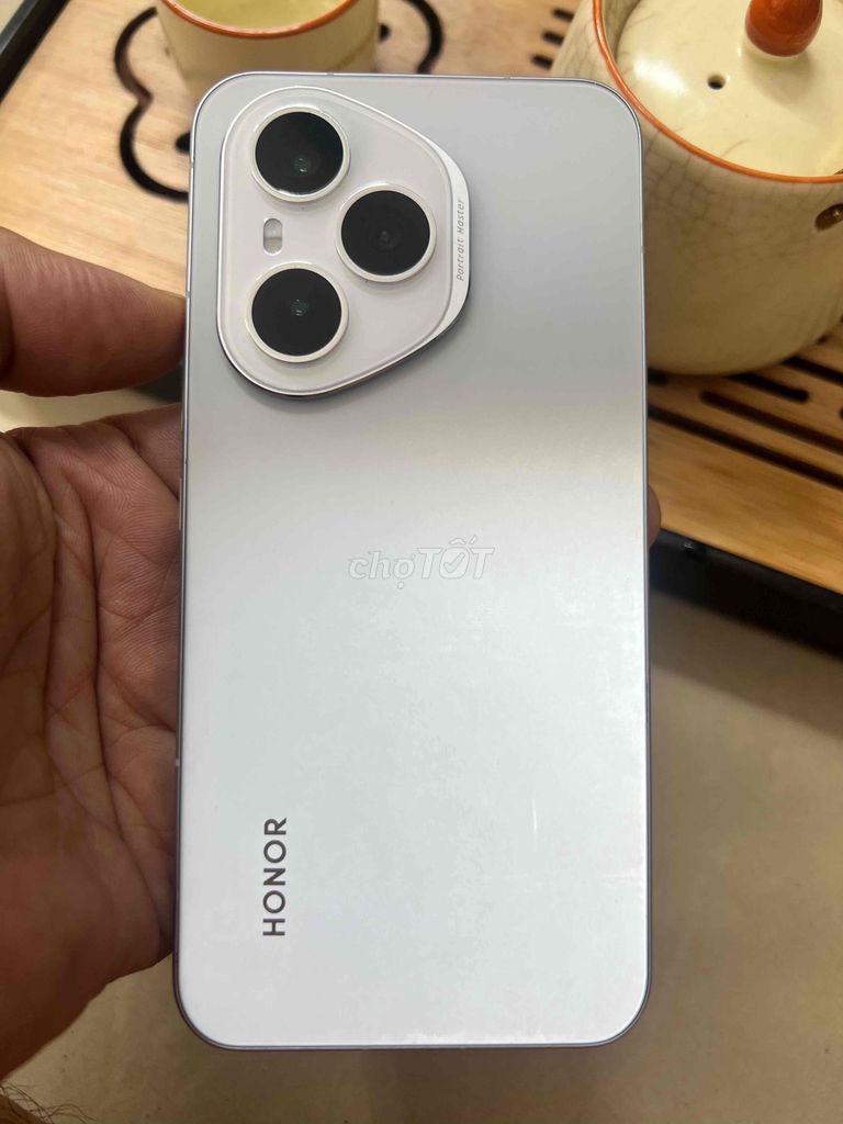 Honor 400 Pro 512GB Bạc 99.9%. Mua bán Điện thoại tại Quận Bắc Từ Liêm Hà Nội được đăng bởi hòa đỗ hình 1