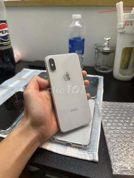 Apple iPhone X 64GB Bạc. Mua bán Điện thoại tại Quận Tân Bình Tp Hồ Chí Minh được đăng bởi Hội Đồ Điện Tử hình 1