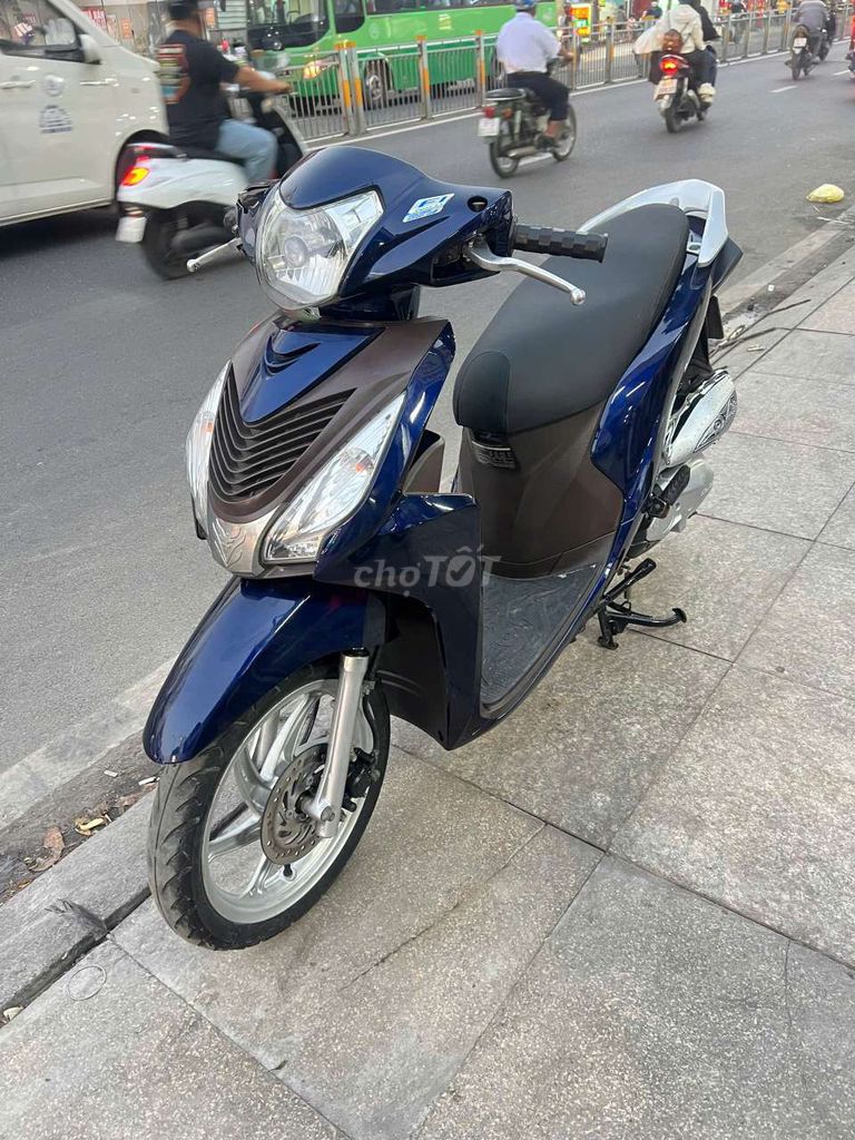 Honda vision 2018 mới 90% biển số 69. Mua bán Xe máy tại Quận Tân Phú Tp Hồ Chí Minh được đăng bởi Tuanduy hình 1