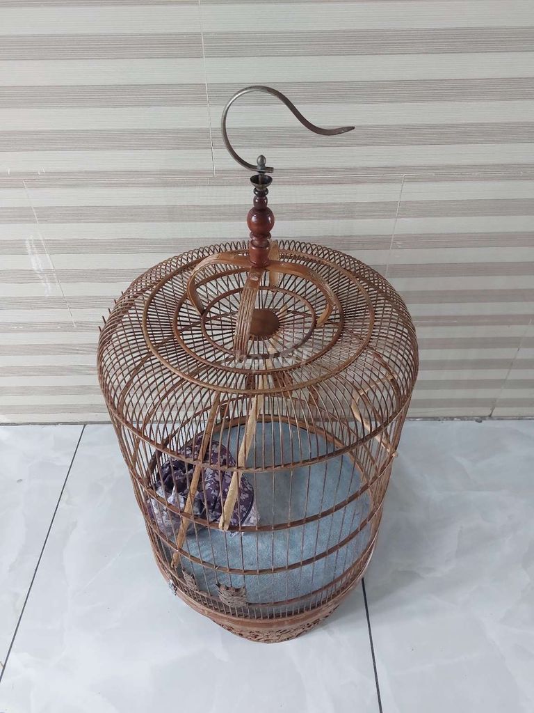 Lồng 68 nan điêu khắc hoa văn