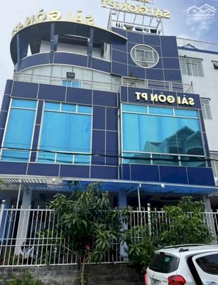 Bán khách sạn 5 tầng đường Nguyễn Trãi, Phan Thiết 357m2 giá 23 tỷ
