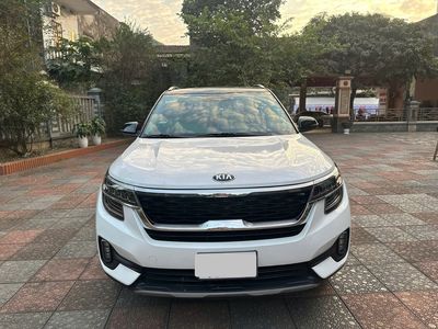 Kia Seltos 2022 1.4 Turbo 30000 km