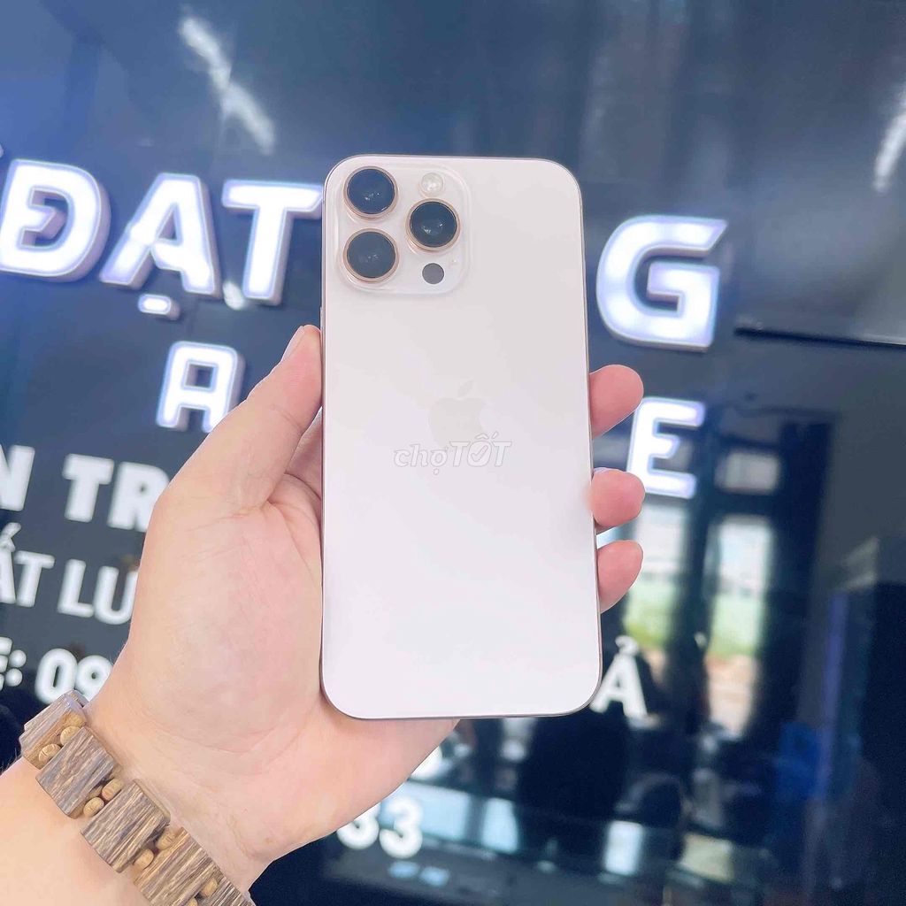 iPhone 16 Pro Max 256GB Vàng 86%. Mua bán Điện thoại tại Thành phố Phan Thiết Bình Thuận được đăng bởi Đạt Big Apple hình 1
