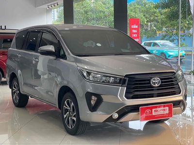 Cần bán Innova E số sàn 2021 Bạc Giá giảm sập sàn