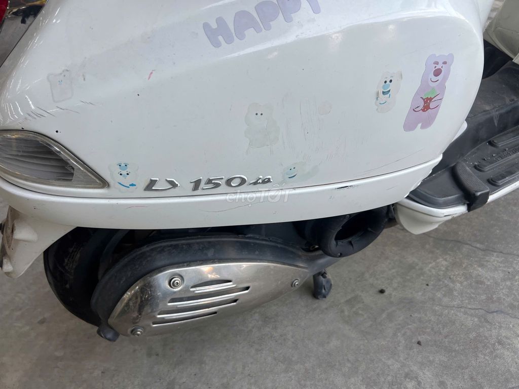 Piaggio Vespa 150 2011 Trắng. Mua bán Xe máy tại Quận Cái Răng Cần Thơ được đăng bởi Khang An hình 2