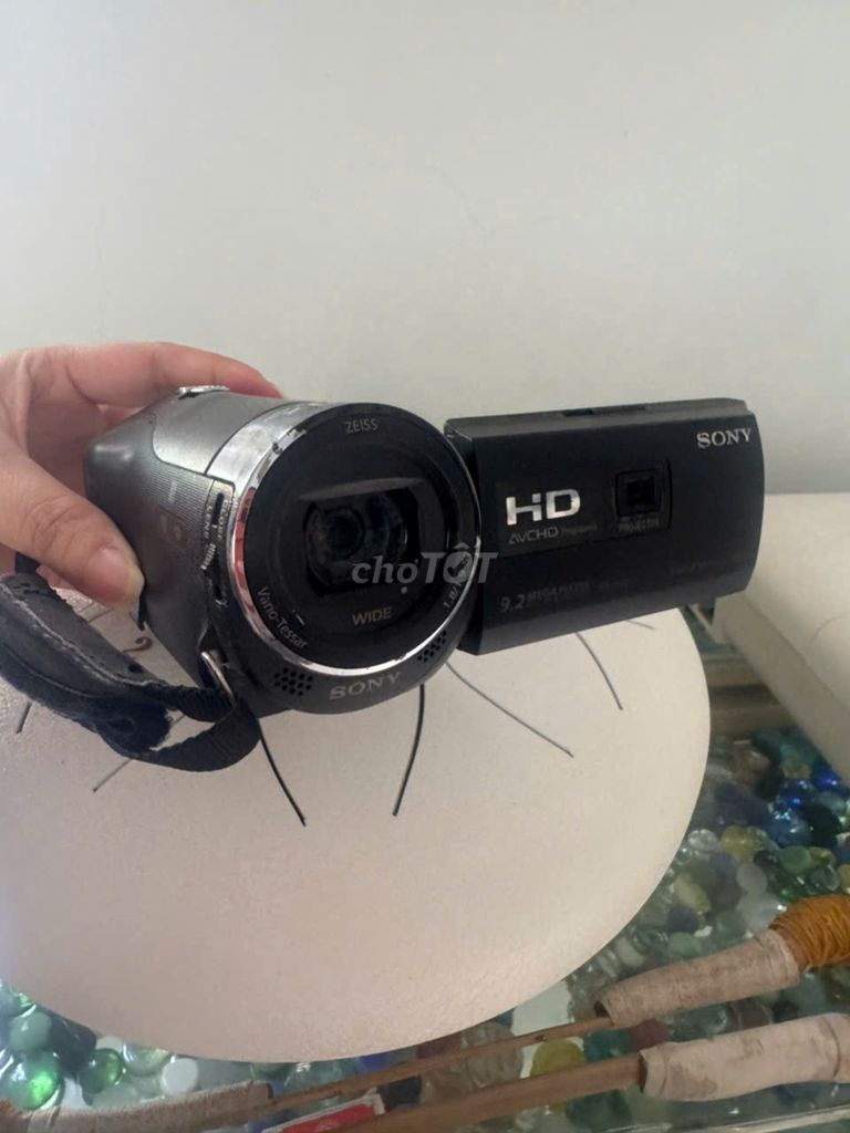 Máy quay phim Sony Đen. Mua bán Máy ảnh, Máy quay tại Quận Tân Bình Tp Hồ Chí Minh được đăng bởi Nguyễn Châu Pha hình 1