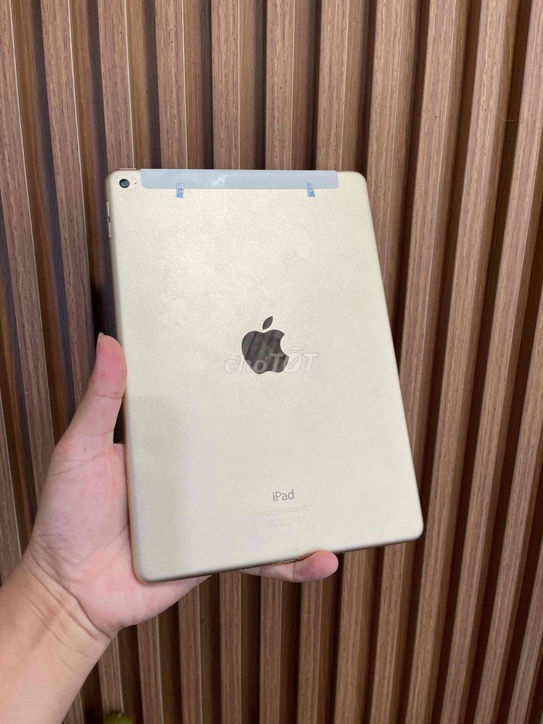 Apple iPad Air 2 16GB Vàng 4G Wifi. Mua bán Máy tính bảng tại Quận Đống Đa Hà Nội được đăng bởi Triệu Huy hình 1