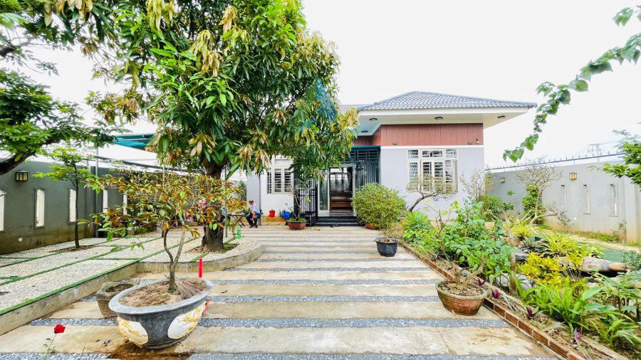 Furnished villa with a large garden on Đạm Phương — photo 1