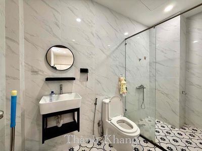 Cho Thuê Căn Hộ - Ba Tháng Hai - Gần Cầu Vượt - Đối Diện Nhà Hát