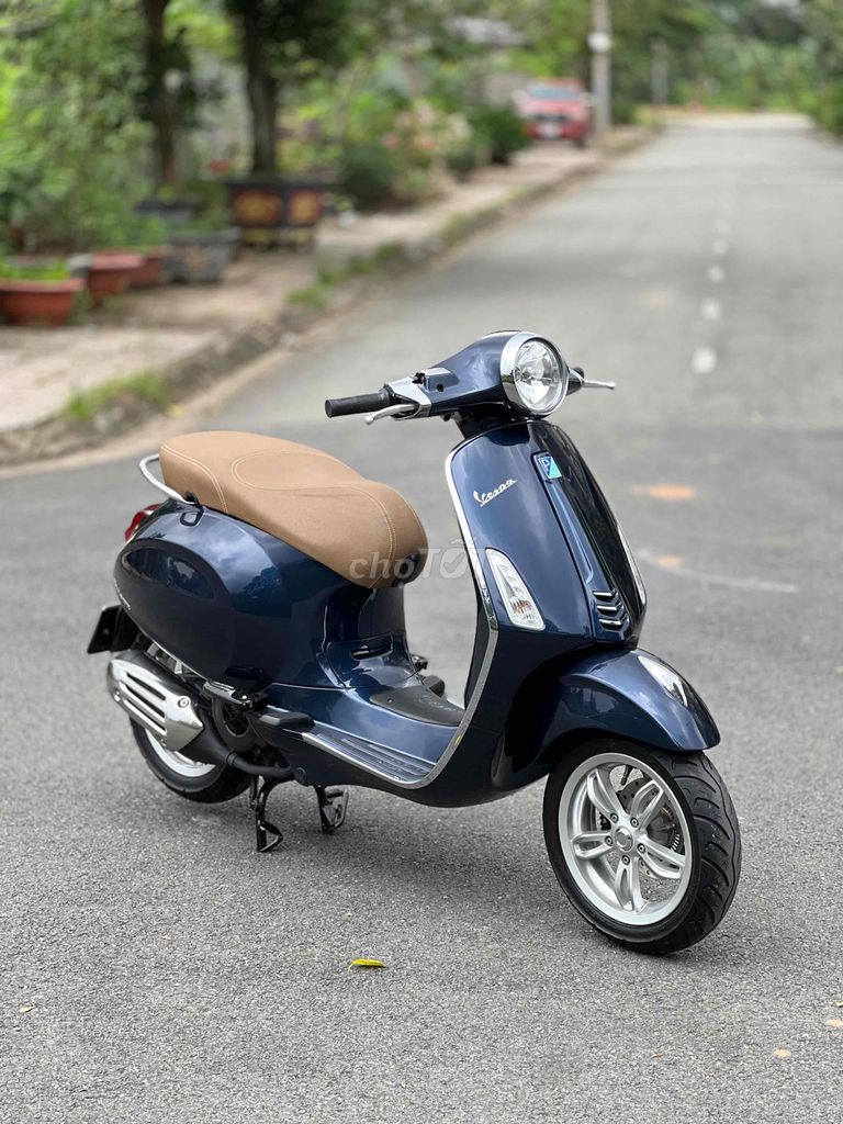 Vespa Primavera 2019 Xanh Đen Abs Keng Có Trả Góp🎉. Mua bán Xe máy tại Thành phố Biên Hòa Đồng Nai được đăng bởi Xe Máy Phát Đồng hình 1