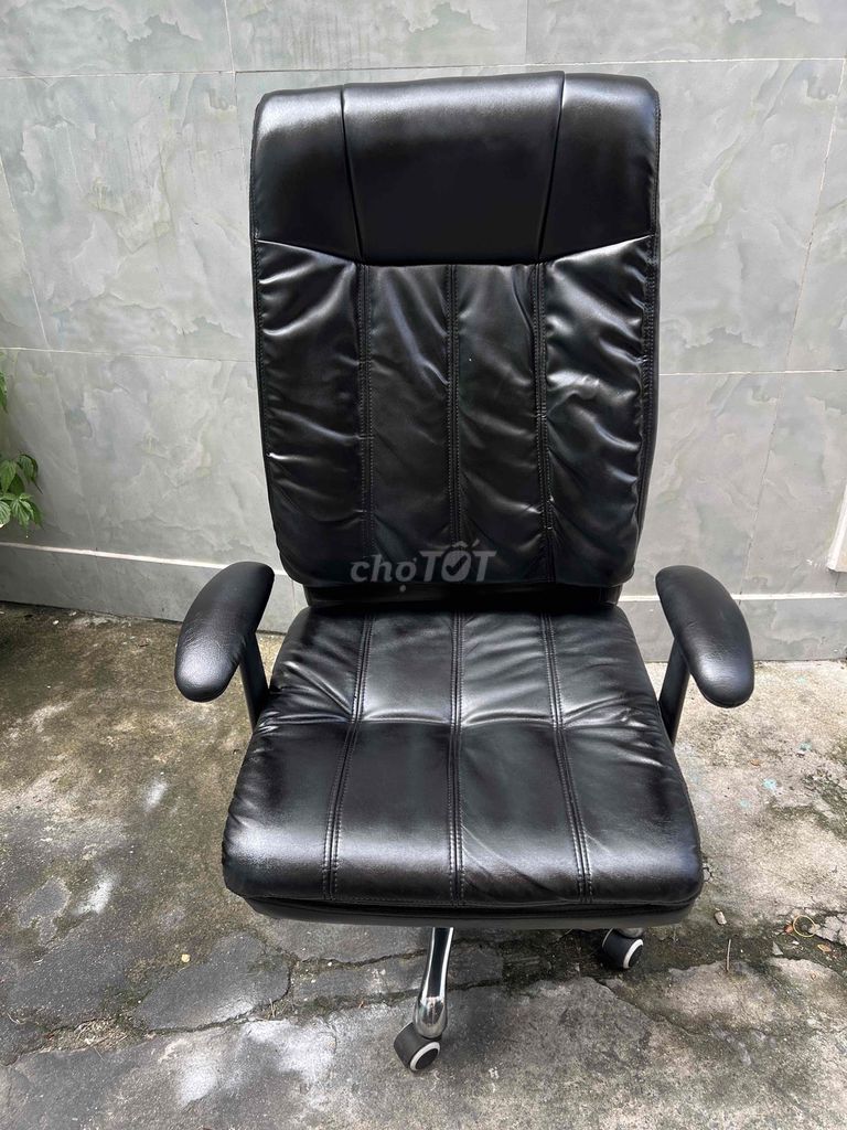 Ghế giám đốc Da Đen Ngả lưng nâng hạ. Mua bán Bàn ghế tại Quận Bình Thạnh Tp Hồ Chí Minh được đăng bởi Thuỳ Liên hình 1