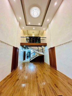 Rent · 3 bd · Quận Hải Châu, ул. Đường Tôn Đản