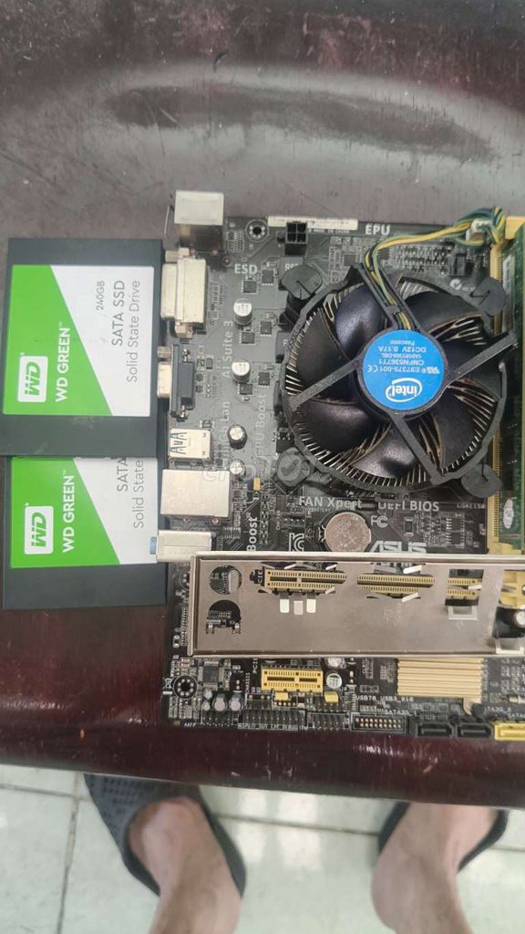 thanh lý combo i7 và số linh kiện giá rẻ. Mua bán Linh kiện (RAM, Card...) tại Quận 1 Tp Hồ Chí Minh được đăng bởi quốc khánh hình 1
