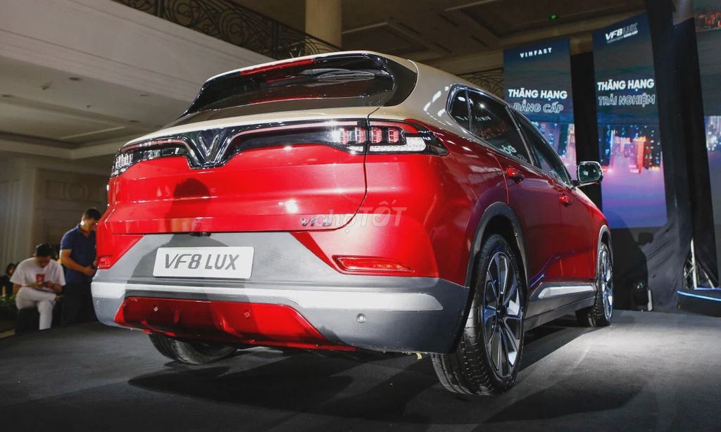 VinFast VF8 - Xe Sẵn Các Màu Giao Ngay. Mua bán Ô tô tại Thành phố Huế Thừa Thiên Huế được đăng bởi Minh Huy Vinfast Huế hình 5
