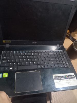 Laptop Acer Aspire E5 575 525G i5 7200U