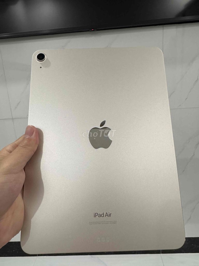 Apple iPad Air Vàng Còn mới 99%. Mua bán Máy tính bảng tại Huyện Tuy Phước Bình Định được đăng bởi Truong Tien hình 1