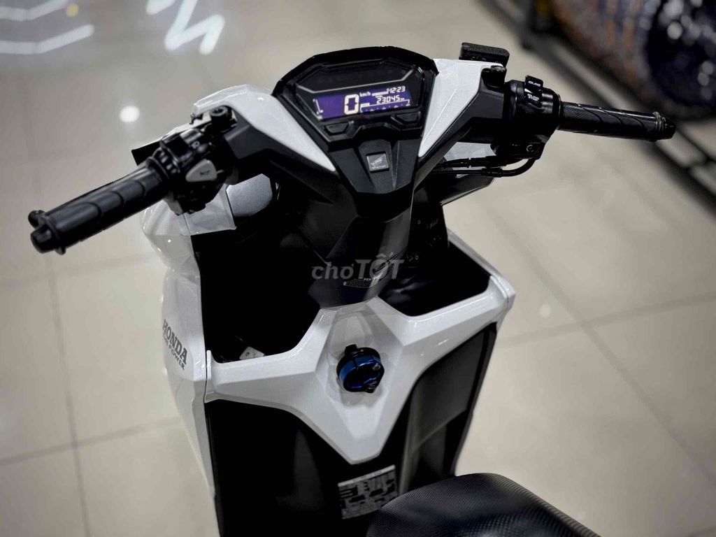 Vario150 2020 zin Lướt ( Hỗ trợ Trả GÓP ). Mua bán Xe máy tại Thị xã Phú Mỹ Bà Rịa - Vũng Tàu được đăng bởi Cửa Hàng Xe Máy Phú Mỹ hình 4