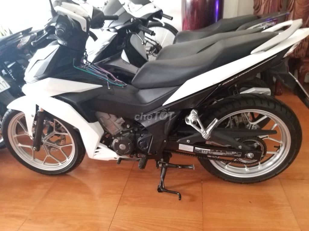 0987147147 - Honda Winner trắng đen đk 2019 xe đẹp