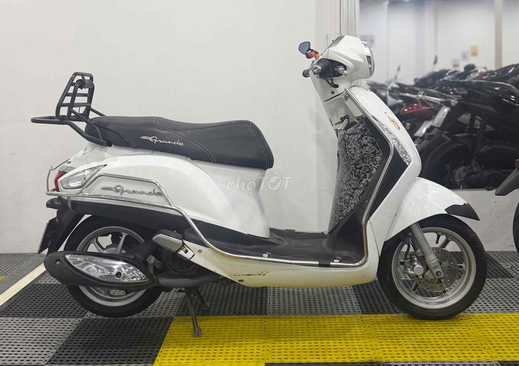 Мастер Yamaha Grande 2015, бесшовная машина SG
