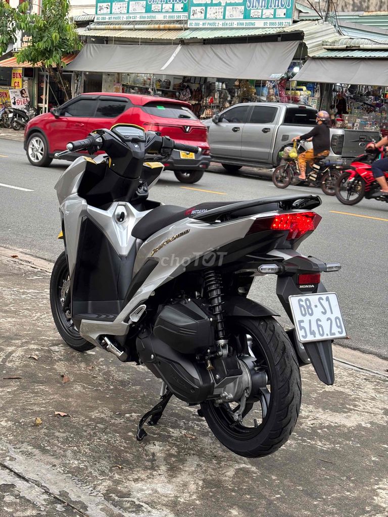 vario 150. Mua bán Xe máy tại Thị xã Bến Cát Bình Dương được đăng bởi xe máy trả góp tín nghĩa  hình 4