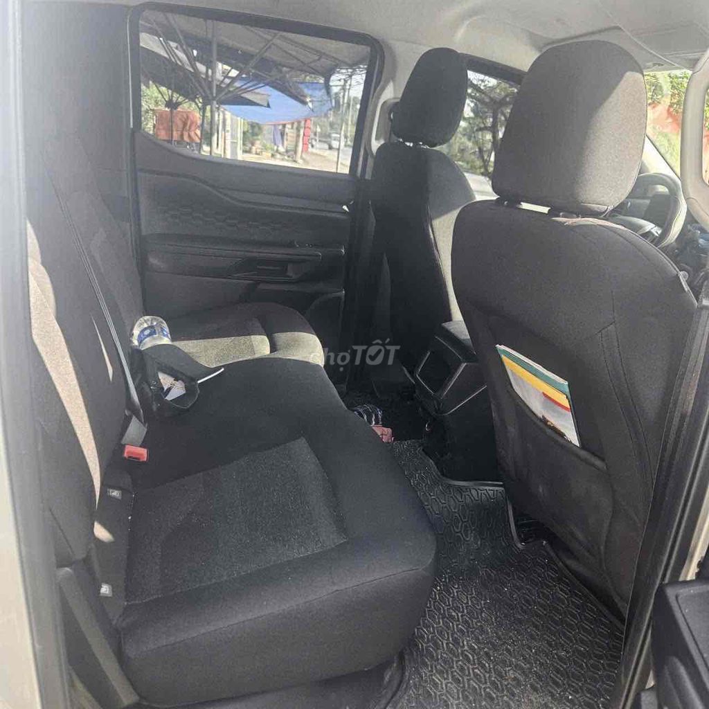 Ford Ranger XLS 4x2AT 2024 Серебристый 39 000 км