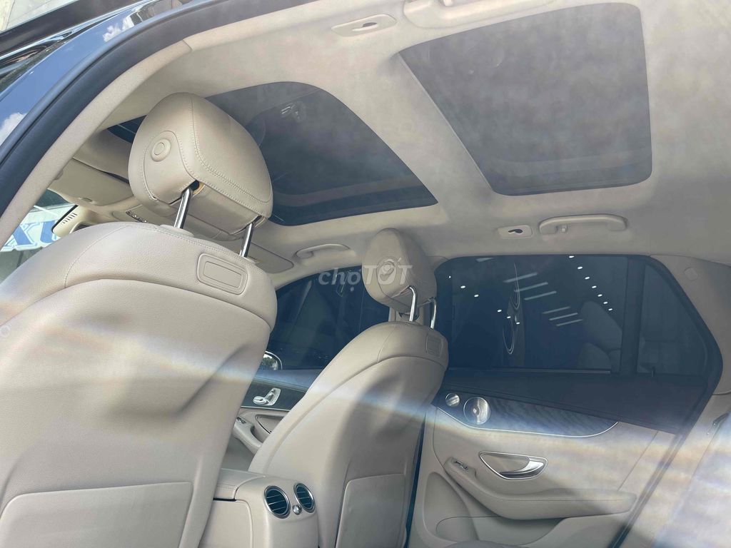 ✅GLC300 4MATIC sx 2018 - 105,000 km. Mua bán Ô tô tại Quận Tân Bình Tp Hồ Chí Minh được đăng bởi Nguyễn Văn Lâm hình 8