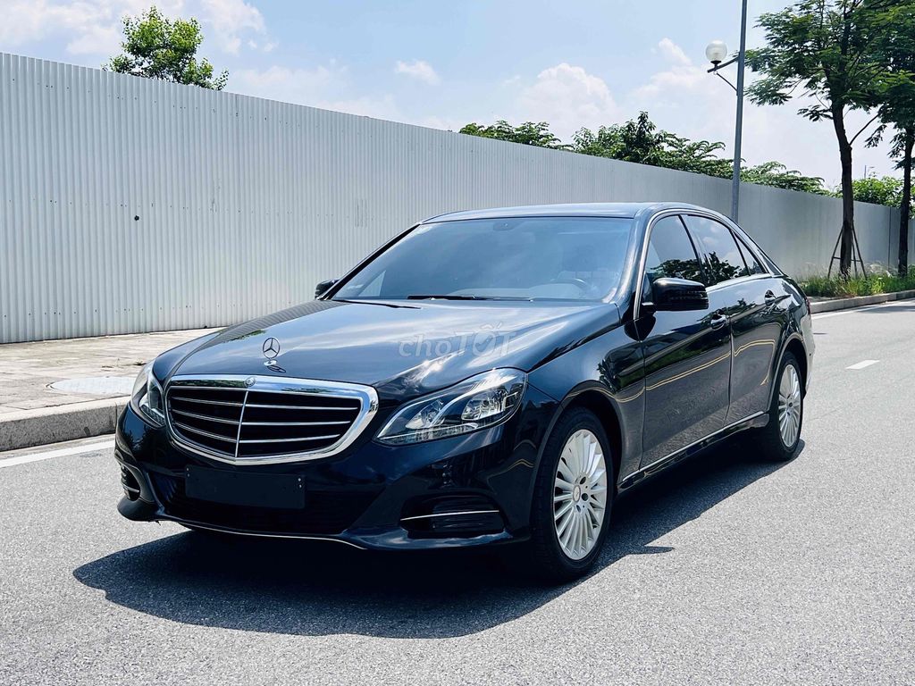E200 60.000km HIẾM ĐẸP CỰC PHẨM. Mua bán Ô tô tại Quận Cầu Giấy Hà Nội được đăng bởi Nam HQ Auto hình 2