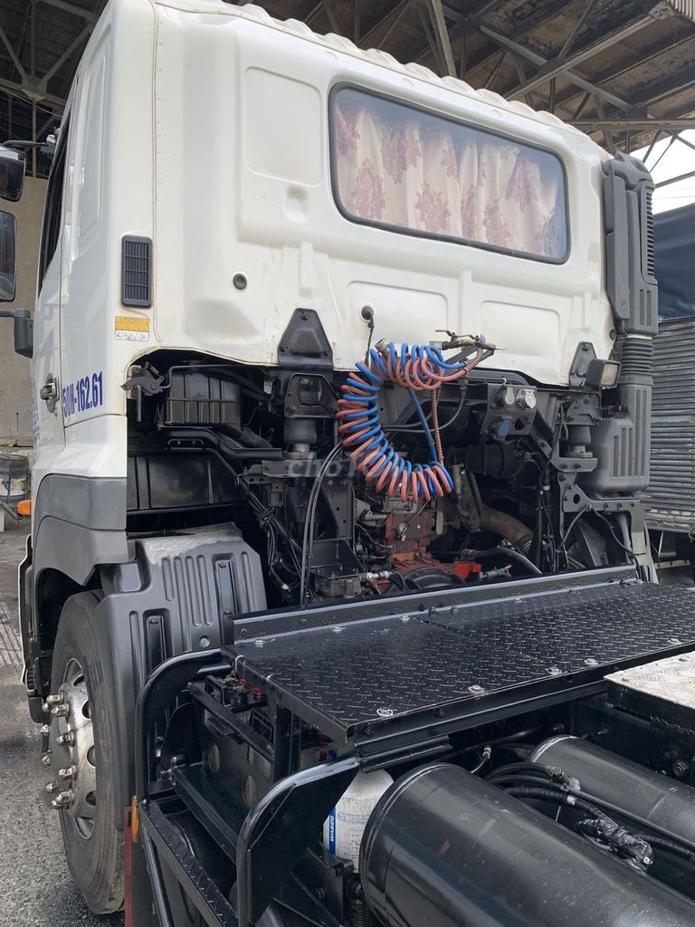 XE ĐẦU KÉO HINO BÁN NĂM SX 2016. Mua bán Xe tải, xe ben tại Quận 7 Tp Hồ Chí Minh được đăng bởi văn Thắng hình 3