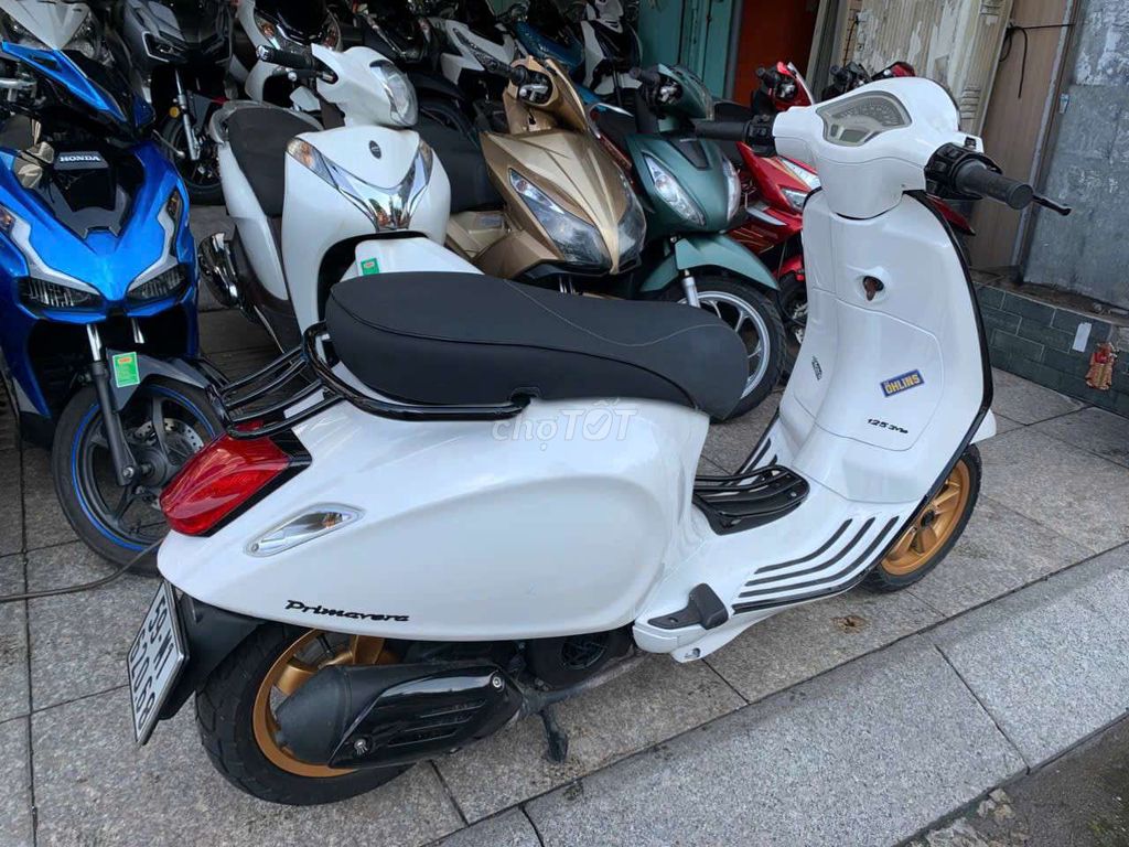 Piaggio Primavera 3v 2016 mới 90% Bstp chính chủ. Mua bán Xe máy tại Quận Tân Phú Tp Hồ Chí Minh được đăng bởi Tuanduy hình 3