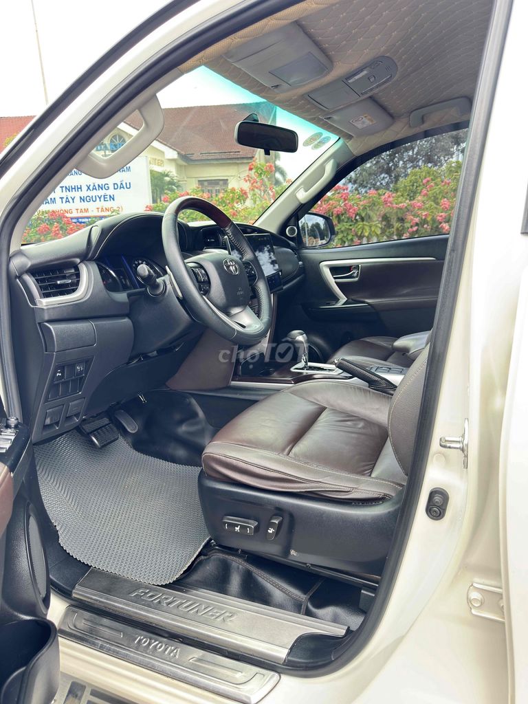 Toyota Fortuner 2020 2.4G 4x2 AT - 93000 km. Mua bán Ô tô tại Thành phố Buôn Ma Thuột Đắk Lắk được đăng bởi AUTO  THẮNG TOÀN PHÁT  hình 11