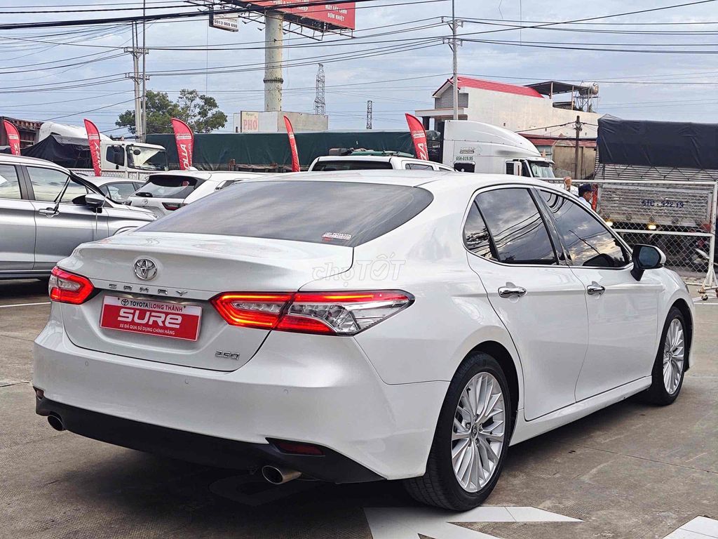 Camry 2020 2.5Q có thương lượng. Mua bán Ô tô tại Huyện Thống Nhất Đồng Nai được đăng bởi Nguyễn An hình 5