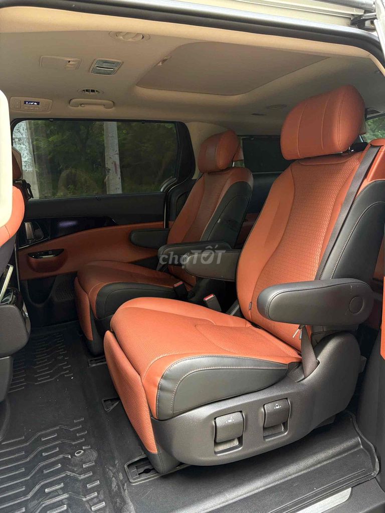 Kia Carnival 2023 Signature 2.2D - 70000 km. Mua bán Ô tô tại Thành phố Dĩ An Bình Dương được đăng bởi Quốc Thái  hình 6