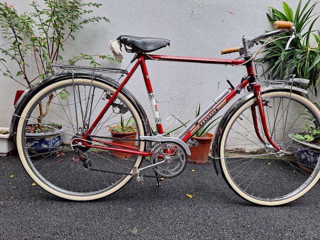 Peugoet nam đỏ đun đời 1972 zin 100%.. Mua bán Xe đạp tại Quận Tây Hồ Hà Nội được đăng bởi Nguyễn Tuấn Long hình 6