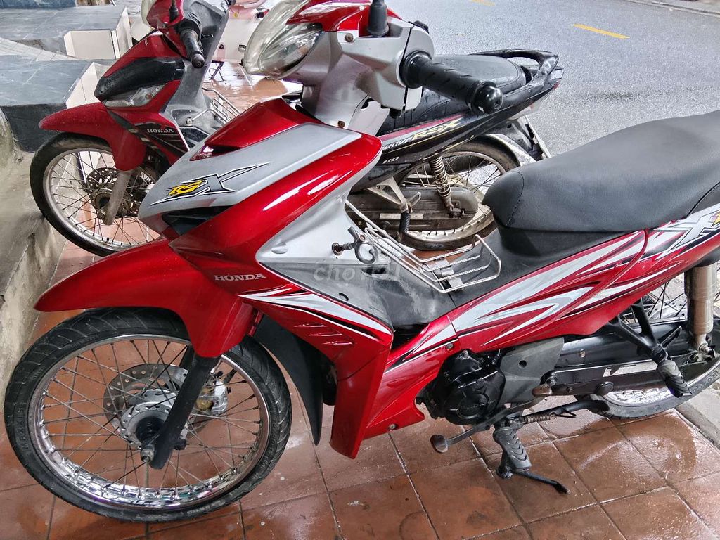 Honda Wave RSX Đỏ Bạc Đã sử dụng. Mua bán Xe máy tại Thành phố Huế Thừa Thiên Huế được đăng bởi hường hình 2