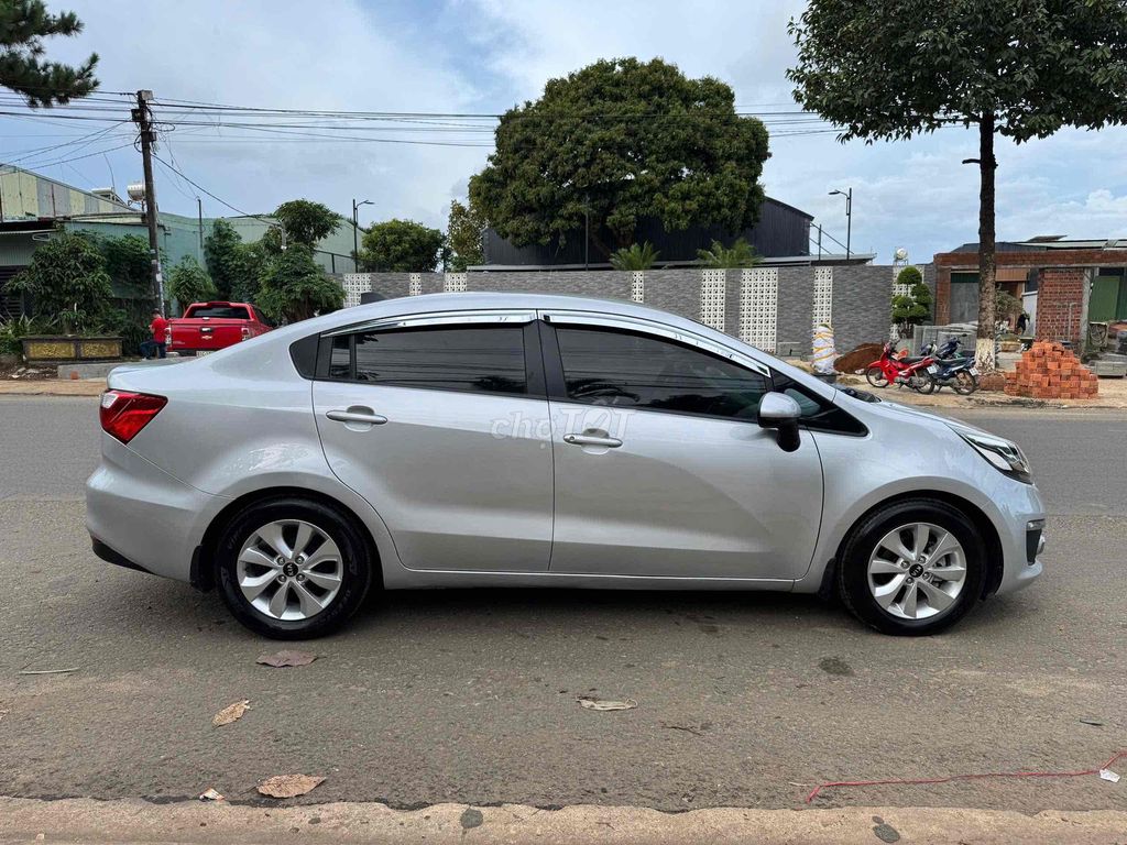 Kia Rio 2015 1.4 AT Sedan - 100000 km. Mua bán Ô tô tại Thành phố Pleiku Gia Lai được đăng bởi Dinh Trung  hình 5