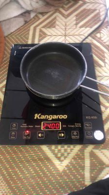 bếp từ kangaroo mới cứng mua tại điện máy xanh