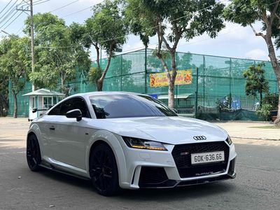 Audi TT S Coupe TFSI 2017 Trắng